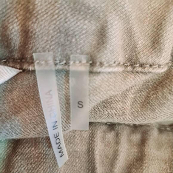 Soft Surroundings Metro Denim Snap Ankle Army Green Pants - Picture 6 of 8